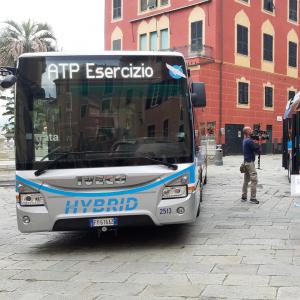 Presentati a Sestri Levante i mezzi ibridi ATP "Made in Italy" (le immagini)