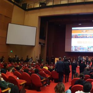 La cerimonia di apertura alla Sala Maestrale 1