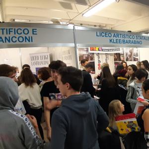 Gli stands delle scuole presenti 4