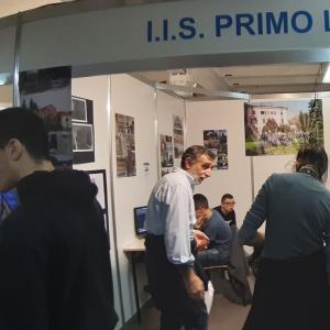 Gli stands delle scuole presenti 13