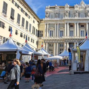 Bonjour Provence 2022 torna a Genova il mercatino con i sapori della Provenza