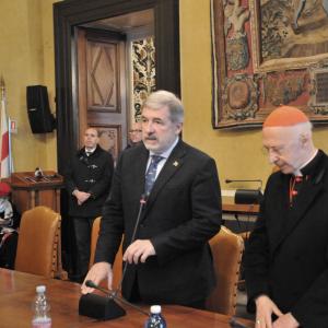 L'augurio ai dipendenti di CMGE, Il sindaco Marco Bucci ed il cardinale Angelo Bagnasco (8)