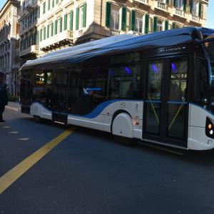 Innovazione e movimento: il nuovo bus totalmente elettrico 4