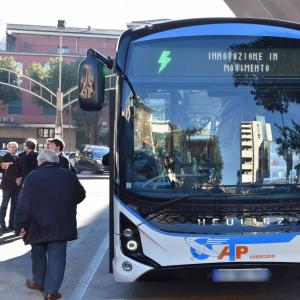 Innovazione e movimento: il nuovo bus totalmente elettrico a Recco