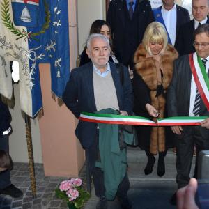 Inaugurazione biblioteca: il taglio del nastro 4