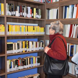 Inaugurazione biblioteca: la visita dei cittadini 1