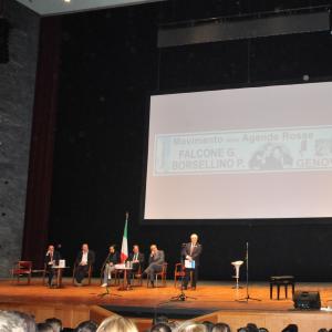 18 "Agende Rosse": Giuseppe Borsellino che si rivolge ai ragazzi in platea