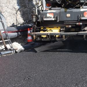 SP 227 di Portofino: ultimi interventi prima dell'inaugurazione, La posa dell asfalto 4
