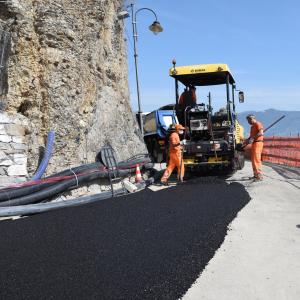 SP 227 di Portofino: ultimi interventi prima dell'inaugurazione, La posa dell asfalto 5