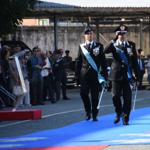 Il Comandante della Legione, Generale di Brigata Pietro Oresta saluta gli schieramenti 1 