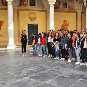 Visita a palazzo Spinola e agli uffici della Prefettura degli studenti della Valle Scrivia (8)