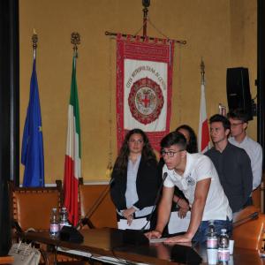 Visita a palazzo Spinola e agli uffici della Prefettura degli studenti della Valle Scrivia (28)