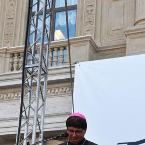 Genova nel cuore, Monsignor Anselmi (19)