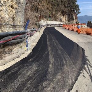 SP 227 di Portofino: ultimi interventi prima dell'inaugurazione, La posa dell asfalto 10