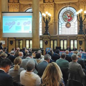 Mobilità Genova: Innovazione e Multimodalità del Trasporto Pubblico