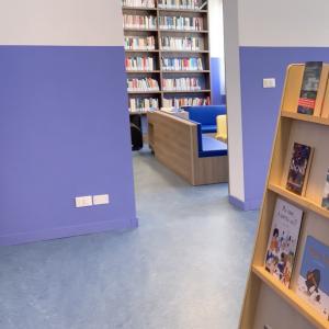 Inaugurazione biblioteca: la visita alla biblioteca 2