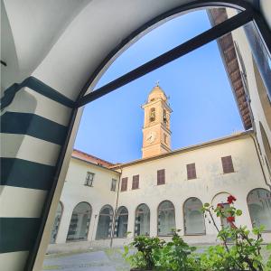 10 Montebruno_ chiostro del Santuario