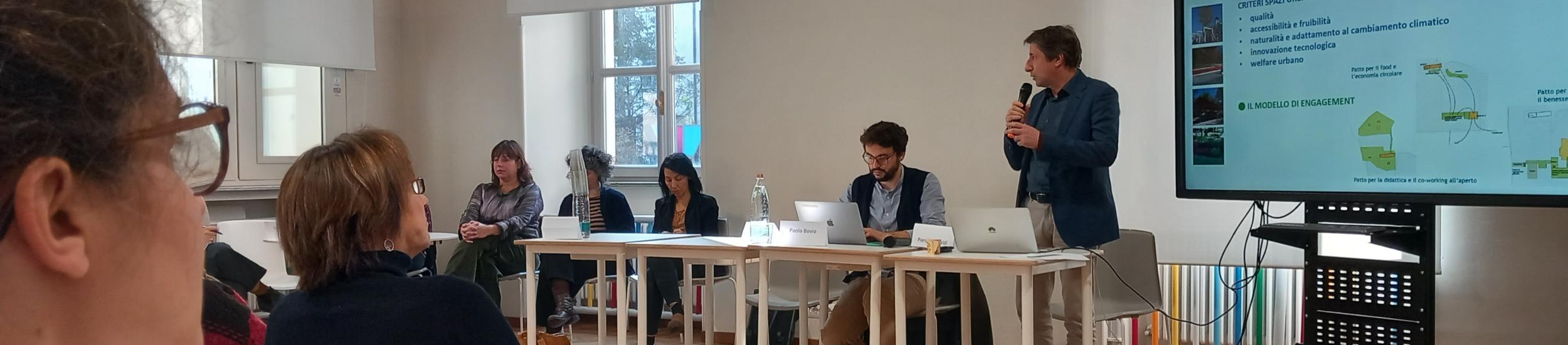 Un momento della presentazione di Città Metropolitana a "Spiazzante"