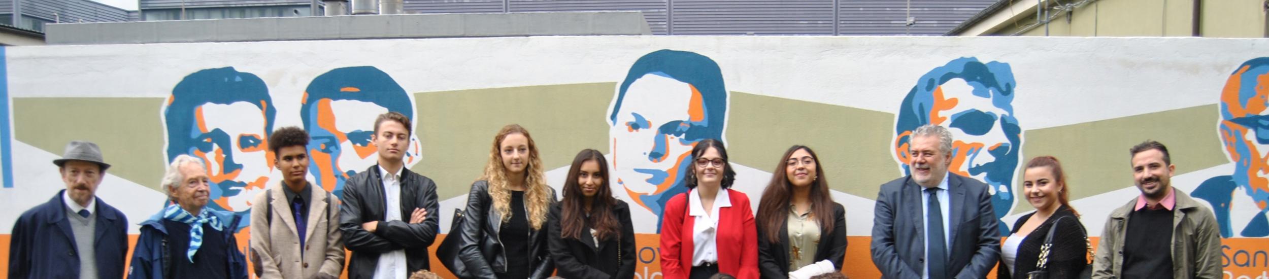 Gli studenti del Klee Barabino ed il Murales