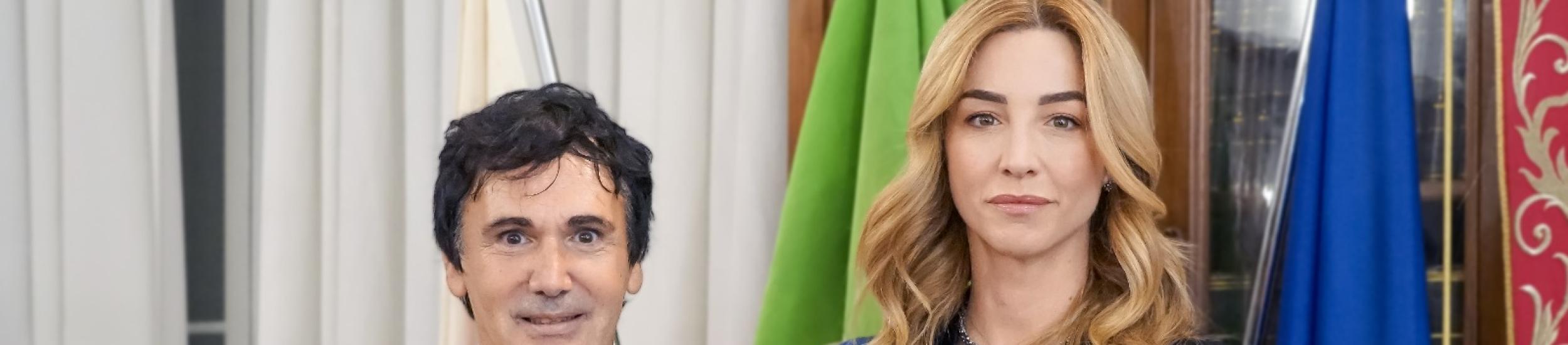 Immagine della Sindaca Metropolitana Silvia Salis con il nuovo Segretario Generale Marco Mordacci Immagine della Sindaca Metropolitana Silvia Salis con il nuovo Segretario Generale Marco Mordacci.