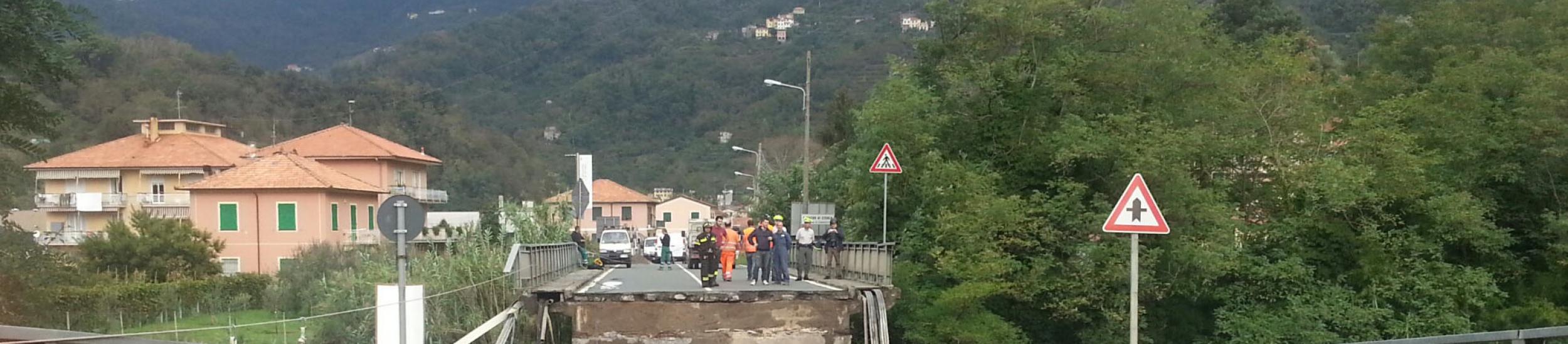 News: Crollo del ponte di carasco, assolti dal tribunale i tecnici della città metropolitana