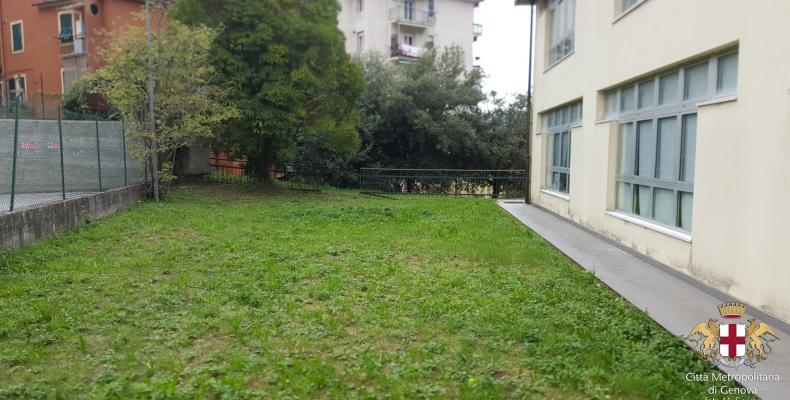 L'area dove sorgerà il Rain Garden nella scuola secondaria di 1° grado Alice Novi a Campomorone