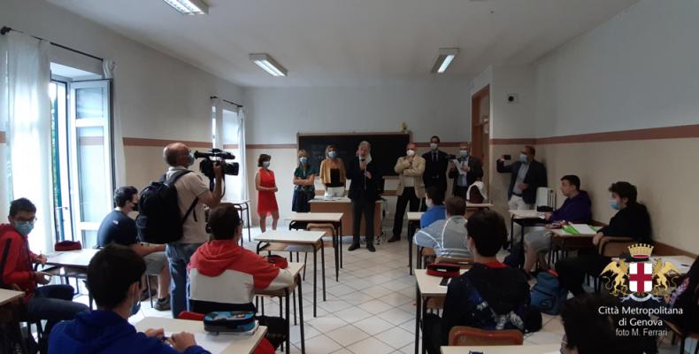 Omnicomprensivo Valle Scrivia: il sindaco metropolitano Marco Bucci in visita al Primo Levi - foto Omnicomprensivo Valle Scrivia: il sindaco metropolitano Marco Bucci in visita al Primo Levi - foto