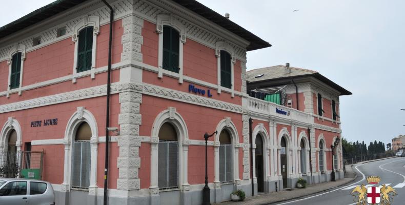 Pieve Ligure. la stazione ferroviaria