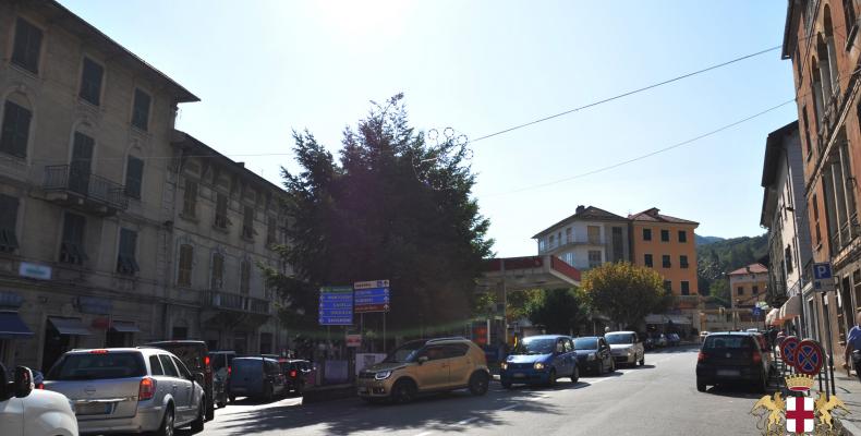 Busalla, via Roma, vista