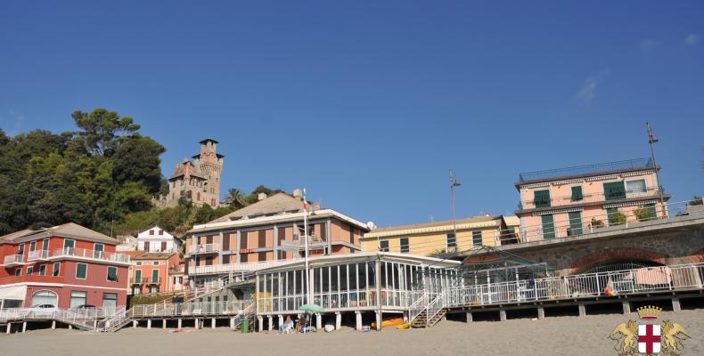 Moneglia, paesaggio e spiaggia