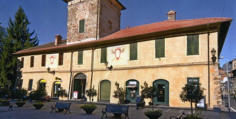 Casella, Palazzo Fieschi