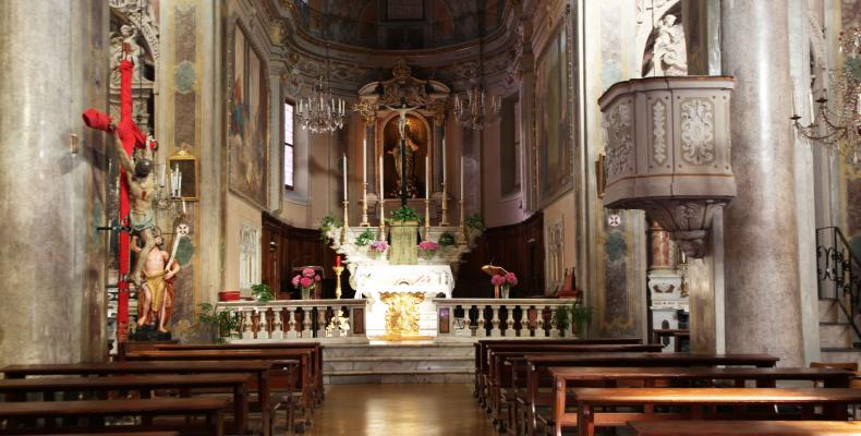 Crocefieschi, Chiesa di Santa Croce interni