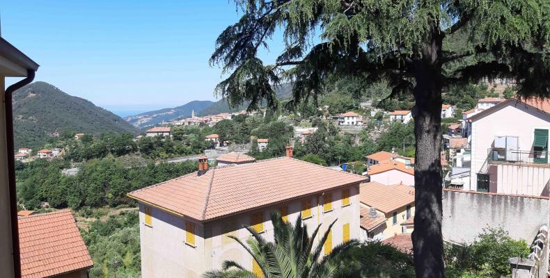 Castiglione Chiavarese, panorama 3
