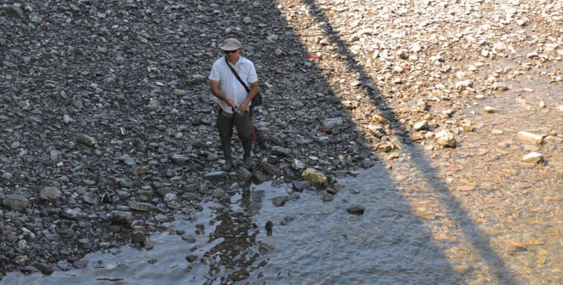 Gorreto, pescatore nel fiume Trebbia