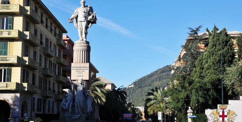 Chiavari, vista Piazza NS dell'Orto