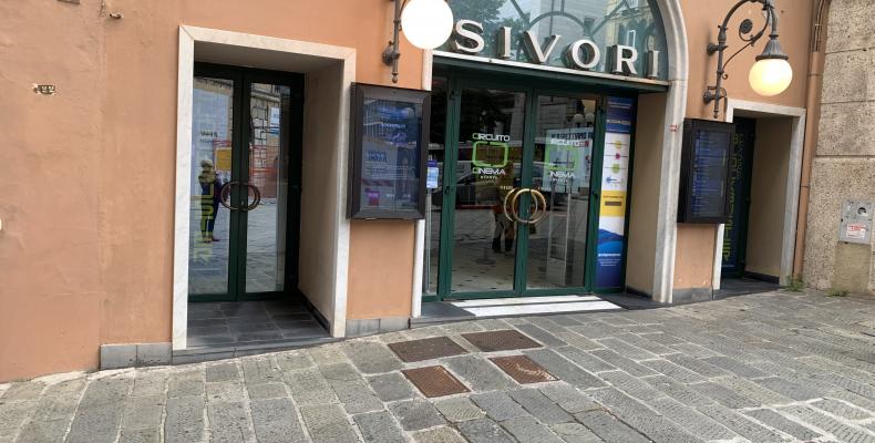 Sala cinematografica Sivori, ubicata in Genova – Salita di Santa Caterina civico 54R – piano S1 – T