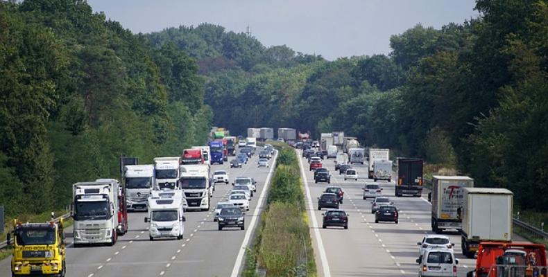 Esame Insegnanti/Istruttori di Scuola Guida - Sessioni 2025-1, 2025-2 - Esiti e Tracce delle Prove Scritte Esame Insegnanti/Istruttori di Scuola Guida - Sessioni 2025-1, 2025-2 - Esiti e Tracce delle Prove Scritte