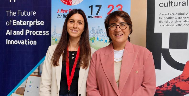 La Consigliera metropolitana delegata alla Pianificazione strategica e la Assessora all'ambiente del Comune di Genova durante l'ultima edizione di Smart Week.