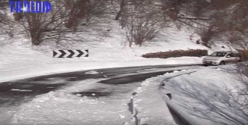 Tabloid_neve_faiallo