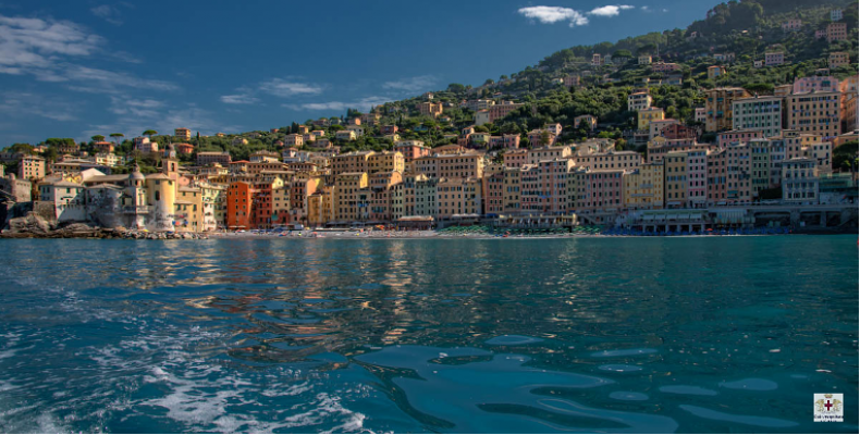 Camogli vista dal mare