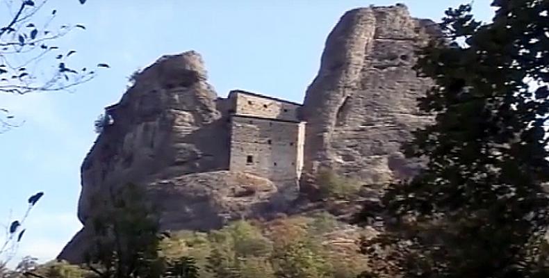 castello_della_pietra_tab