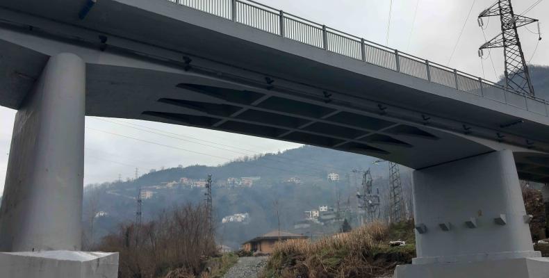 immagine del ponte di Maggi, recentemente consolidato dalla Città Metropolitana di Genova