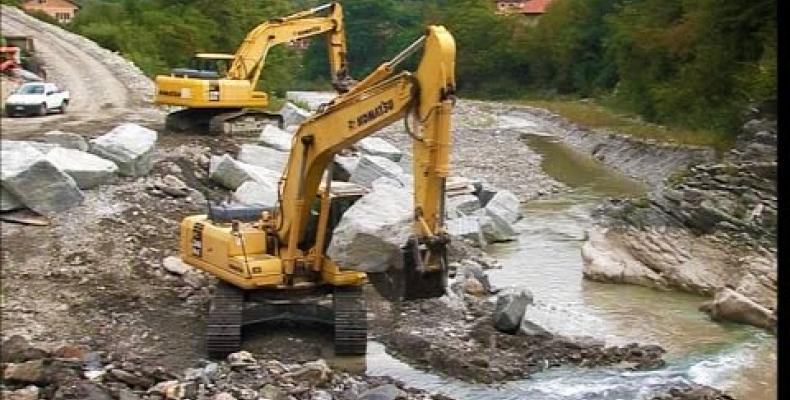 Lavori di ripristino frana a Savignone