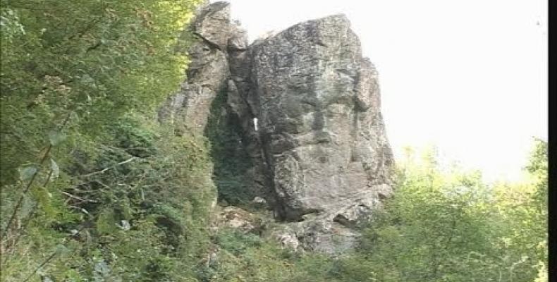 Il volto megalitico di Borzone