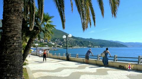 Arenzano, passeggiata a mare 