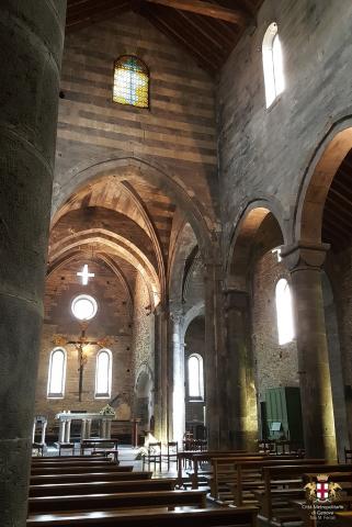 Basilica di San Salvatore dei Fieschi, interno