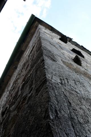 Neirone, Frazione Corsiglia, casa medievale