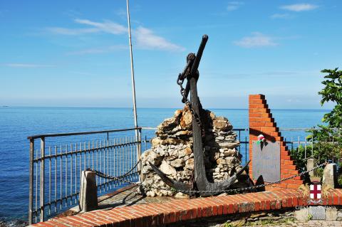 Sori, monumento ai caduti del mare