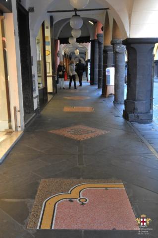Chiavari, Mosaici portici di Via della Liberazione