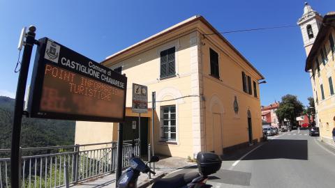 Castiglione Chiavarese, municipio